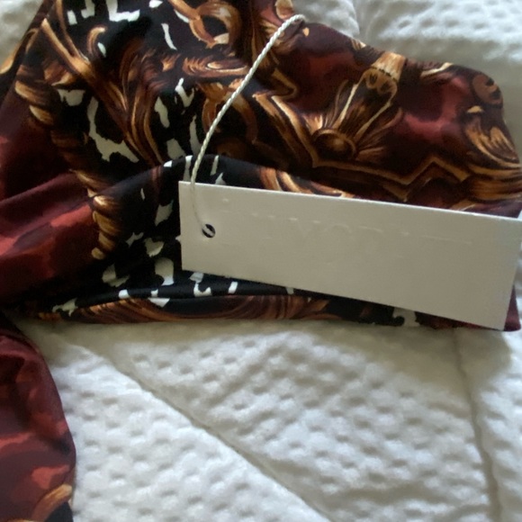 Inamorata — size small hygeia top NWT - Picture 6 of 9